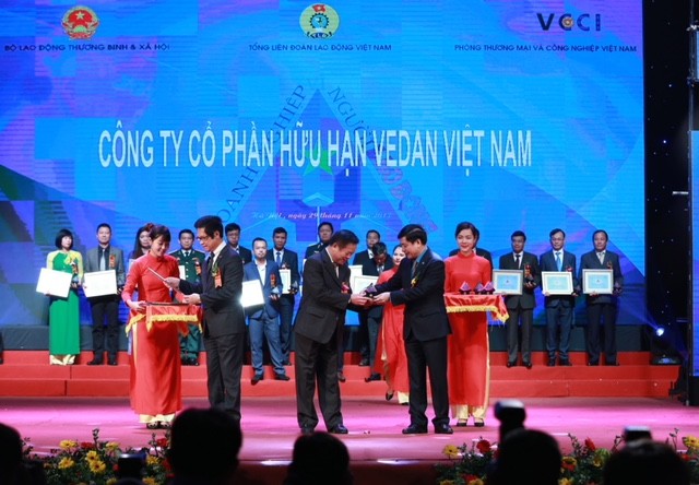 Vedan Việt Nam vào Bảng xếp hạng “Doanh nghiệp vì người lao động 2017” - ảnh 1