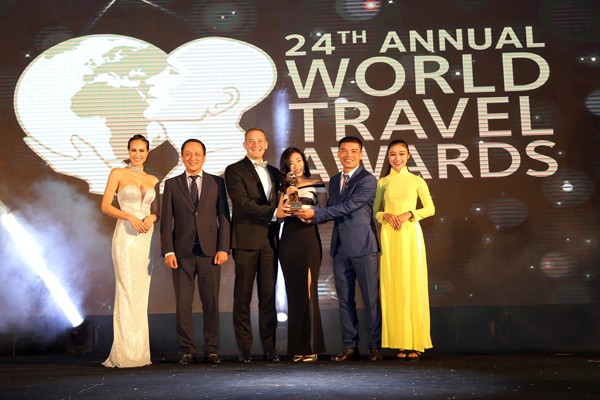 Việt Nam liên tiếp nhận những giải thưởng cao quý nhất của World Travel Awards 2017 - ảnh 1