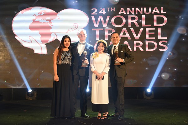 Việt Nam liên tiếp nhận những giải thưởng cao quý nhất của World Travel Awards 2017 - ảnh 2