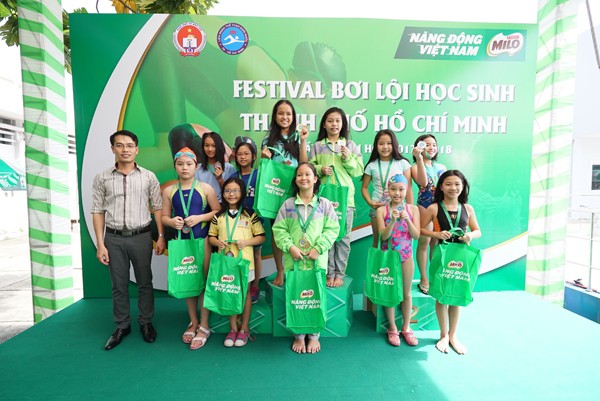 Chung Kết Festival Bơi lội học sinh TP. Hồ Chí Minh năm học 2017 - 2018 - ảnh 1