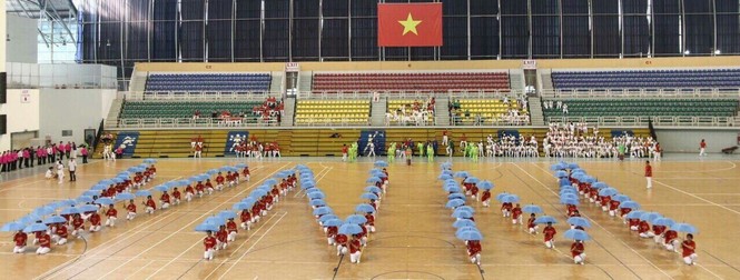 Vinamilk Sure Prevent đồng hành chăm sóc sức khỏe người cao tuổi - ảnh 1
