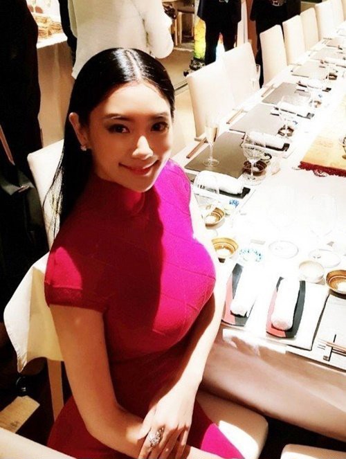 'Bom sex' xứ Hàn khoe 3 vòng nóng bỏng, 'đốt mắt' người xem - ảnh 1