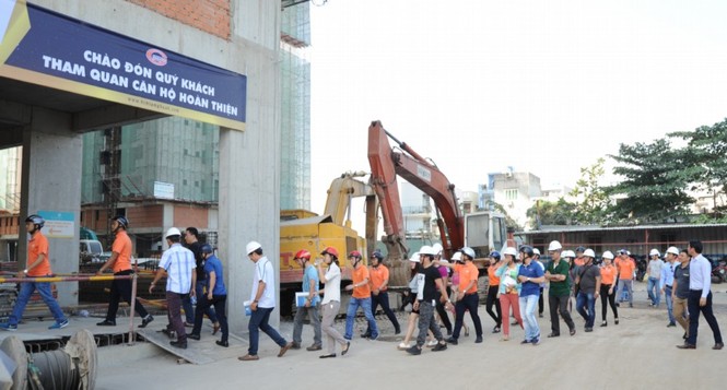 Chen chân tham quan dự án Him Lam Phú An - ảnh 1