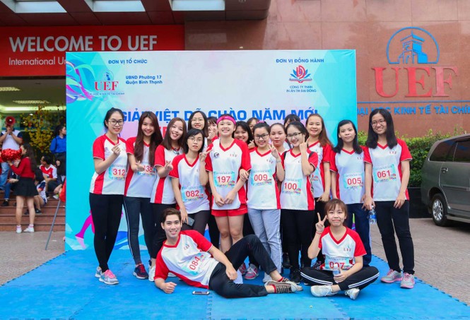 Nữ sinh đại học quốc tế đẹp 'gây thương nhớ' trên đường chạy việt dã - ảnh 3