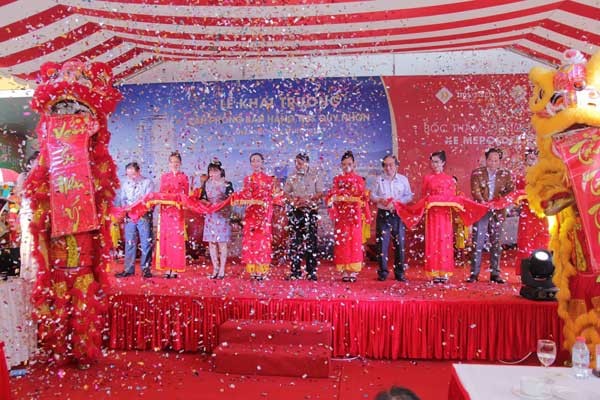 Hàng trăm khách tham gia khai trương văn phòng bán hàng TMS Quy Nhon - ảnh 1