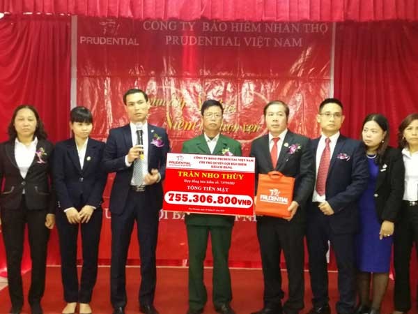 Prudential chi trả hơn 2 tỷ đồng quyền lợi bảo hiểm cho khách hàng - ảnh 1