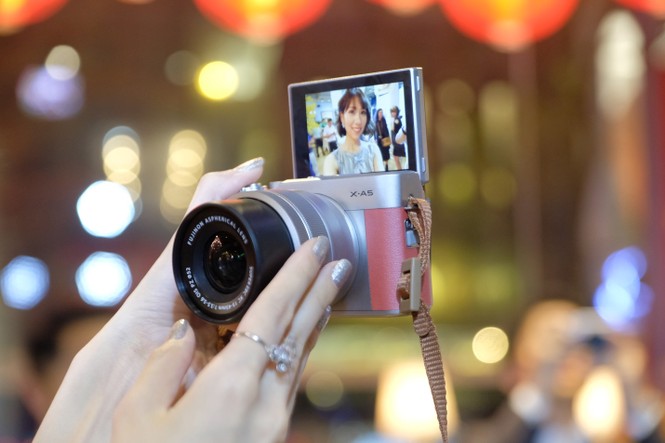 Ra mắt máy ảnh thời trang Fujifilm X-A5 - ảnh 3
