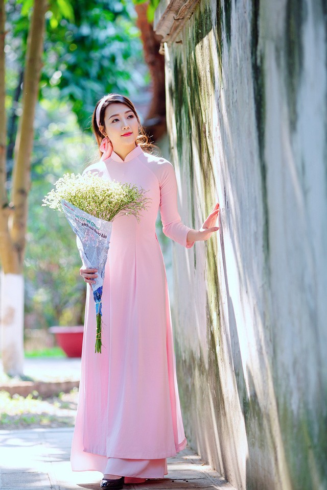 Vẻ đẹp dịu dàng của cô gái Hà thành trong những ngày nắng nhẹ - ảnh 12