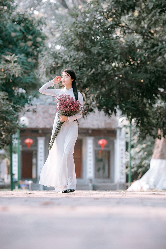 Vẻ đẹp dịu dàng của cô gái Hà thành trong những ngày nắng nhẹ - ảnh 2