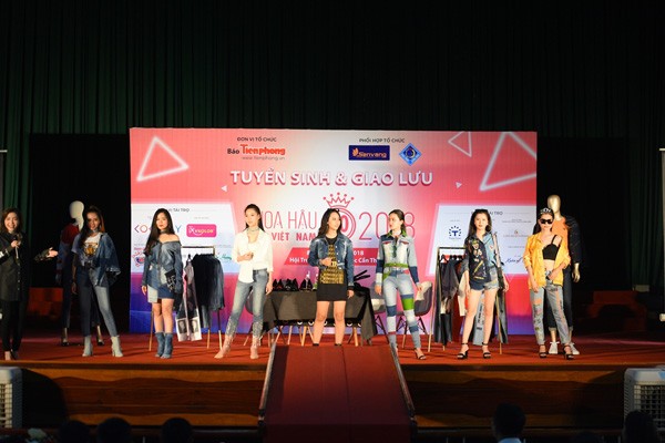 Sinh viên đại học Cần Thơ hào hứng đón tour quảng bá tuyển sinh HHVN 2 - ảnh 6