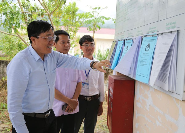 Đoàn công tác NHCSXH làm việc tại huyện Mường Tè - ảnh 2