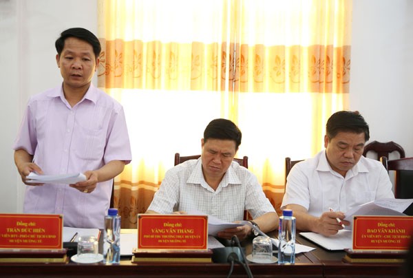 Đoàn công tác NHCSXH làm việc tại huyện Mường Tè - ảnh 1