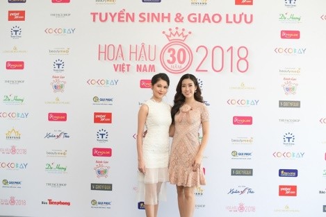 Sinh viên ĐH Sư phạm Đà Nẵng đã có một ngày tưng bừng cùng HHVN 2018 - ảnh 13