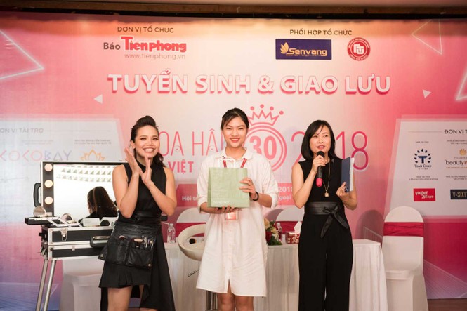 Tour quảng bá tuyển sinh HHVN 2018 đến 'Ngôi trường của các hoa hậu' - ảnh 4