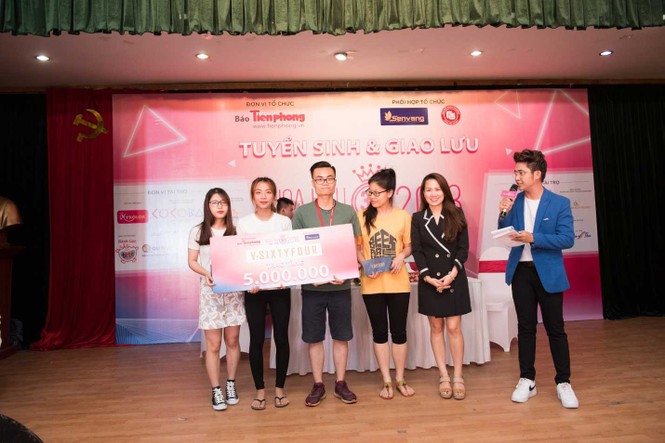 Tour quảng bá tuyển sinh HHVN 2018 đến 'Ngôi trường của các hoa hậu' - ảnh 6