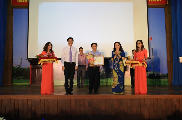 'Chúng ta đi từ không đến có, từ học việc thành chuyên gia' - ảnh 4