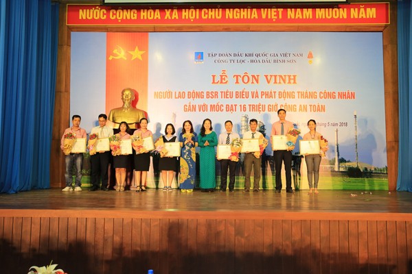 'Chúng ta đi từ không đến có, từ học việc thành chuyên gia' - ảnh 6