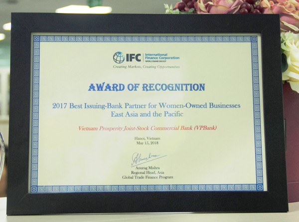 VPBank: Ngân hàng phát hành tốt nhất khu vực Đông Á - Thái Bình Dương - ảnh 1