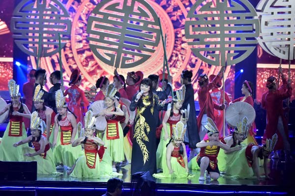 5 lý do Liveshow ‘một đời sân khấu’ của Hương Lan thành công - ảnh 2