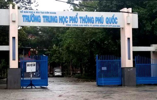 Điều máy bay, tàu cao tốc đưa đề thi THPT quốc gia ra các huyện đảo - ảnh 1