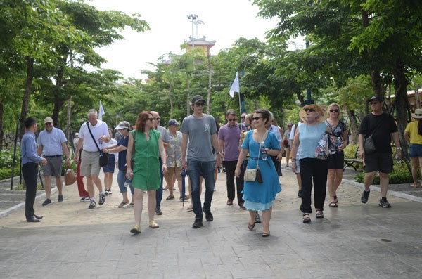 IAAPA tham quan các tổ hợp vui chơi giải trí trong hệ thống Sun World - ảnh 3
