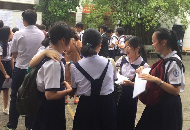 20.000 thí sinh trượt công lập, có thi lại được không? - ảnh 1