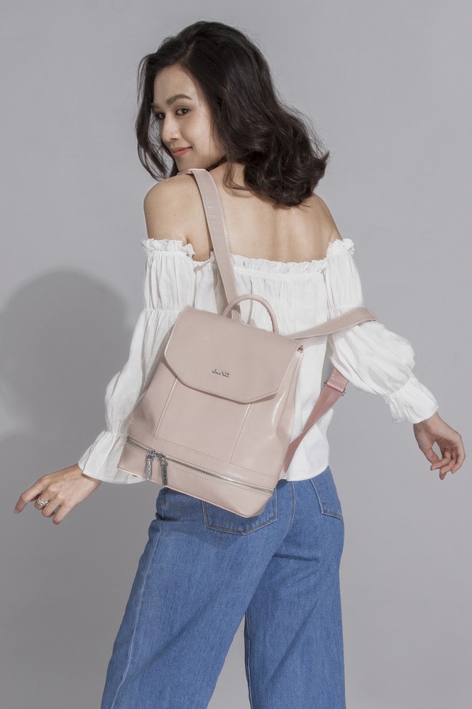 Chỉ sau vài giờ mở cửa “Thiên đường săn sale”: Giới trẻ “phát sốt” - ảnh 6