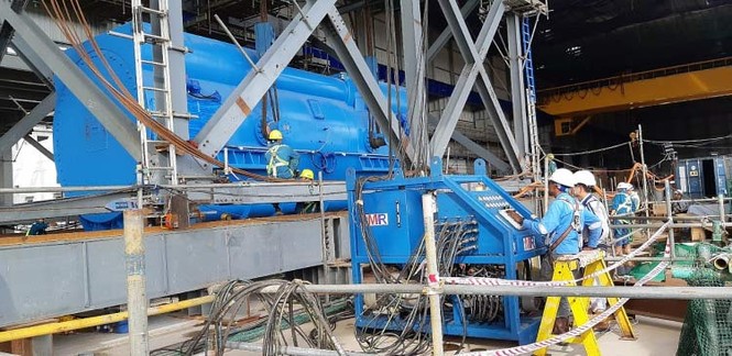 NMNĐ Sông Hậu 1: Lắp đặt thành công máy phát tổ máy số 2 - ảnh 1