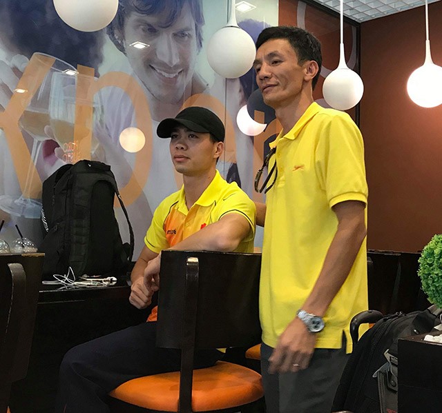 Sáng nay, Olympic Việt Nam lên đường dự ASIAD 18 - ảnh 4