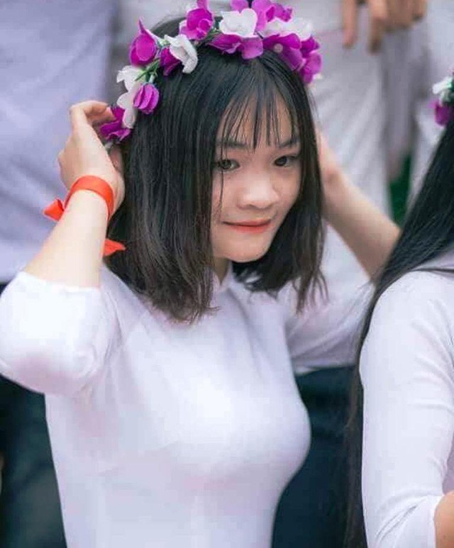 Éo le, nữ sinh mồ côi cha ngậm ngùi nhìn giấy báo nhập học ĐH Y - ảnh 3