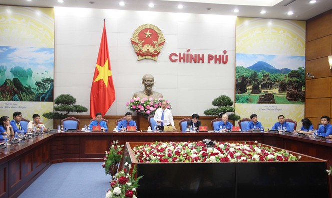 Phát huy trí tuệ, tinh thần sáng tạo của các cán bộ, công chức trẻ - ảnh 2