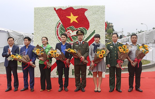 Tôn vinh sáng tạo của người Việt trẻ - ảnh 1