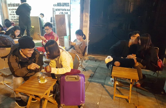 Hàng nghìn bạn trẻ đổ xô đi du lịch Sapa dịp nghỉ Tết - ảnh 3