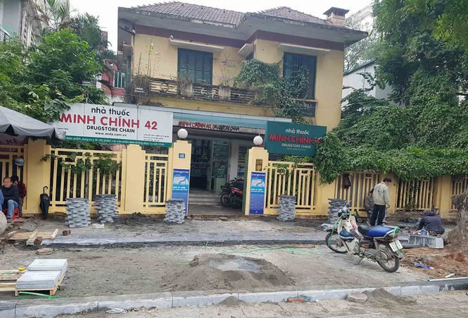 Chưa công bố kết luận thanh tra, Hà Nội lại lát vỉa hè bằng đá tự nhiên - ảnh 5