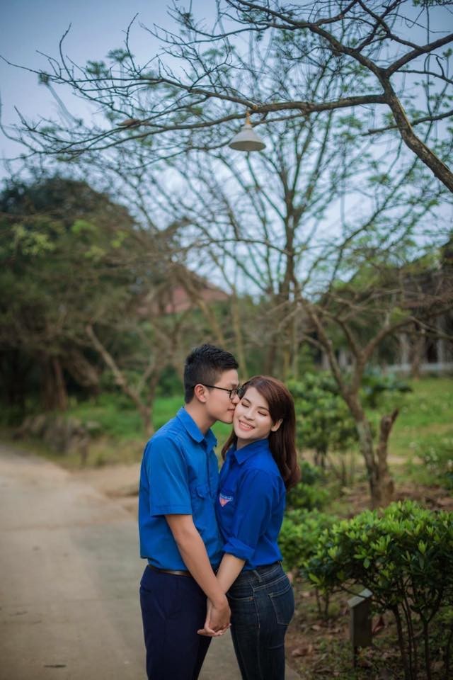 Độc đáo bộ ảnh cưới với áo Đoàn thanh niên - ảnh 8
