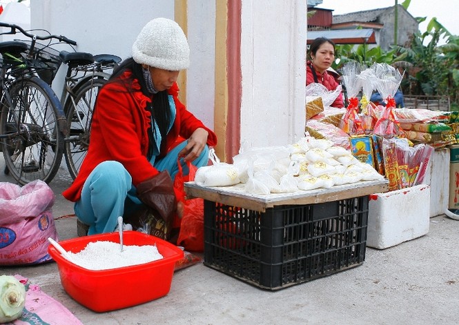 Chợ quê năm có một phiên - ảnh 1