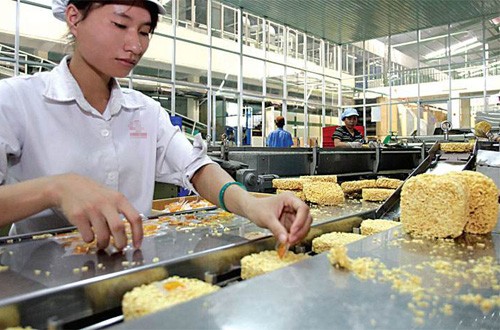Cuộc chơi tay ngang của các ông lớn - ảnh 3