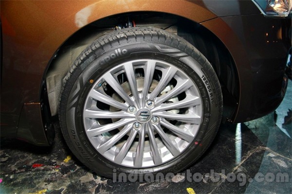 Ô tô Suzuki 242 triệu khiến Vios, Honda City 'tắt điện' - ảnh 9