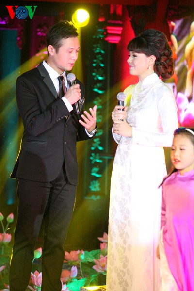 Ấn tượng đêm hội áo dài “Hương sắc Hà Nội” - ảnh 6
