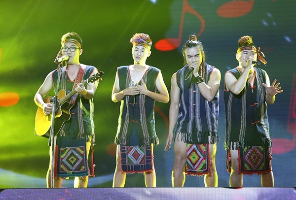 X Factor: Quang Đại bị loại, Giang Hồng Ngọc sẽ giành quán quân? - ảnh 3