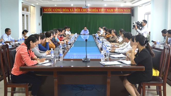 Các chợ mới hoang vắng trên Tây Nguyên - ảnh 1