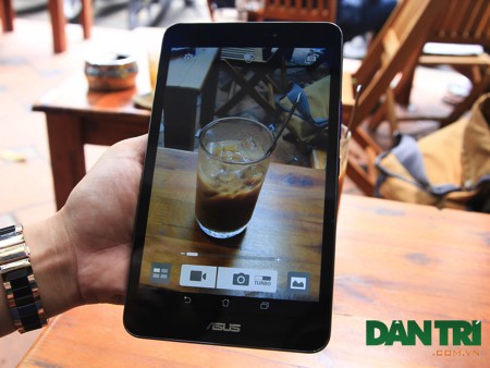 Đập hộp Asus Memo Pad 8 dùng chip 64-bit đầu tiên tại Việt Nam - ảnh 12