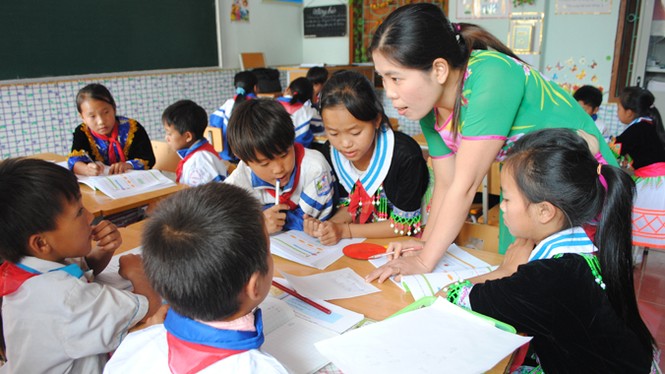 Lớp học trên đỉnh Trường Sơn - ảnh 1