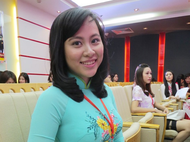 Bên lề sơ khảo Hoa hậu Việt Nam 2014 khu vực phía Nam - ảnh 1
