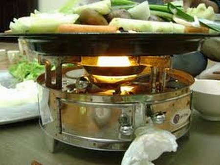 Tin đọc nhanh ngày 24/11: Bỏng nặng vì nấu lẩu bằng bếp cồn - ảnh 1