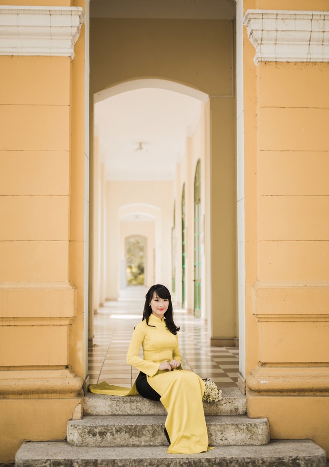 Hoa khôi Hà Nội thơ mộng bên trường xưa - ảnh 15
