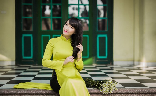 Hoa khôi Hà Nội thơ mộng bên trường xưa - ảnh 3
