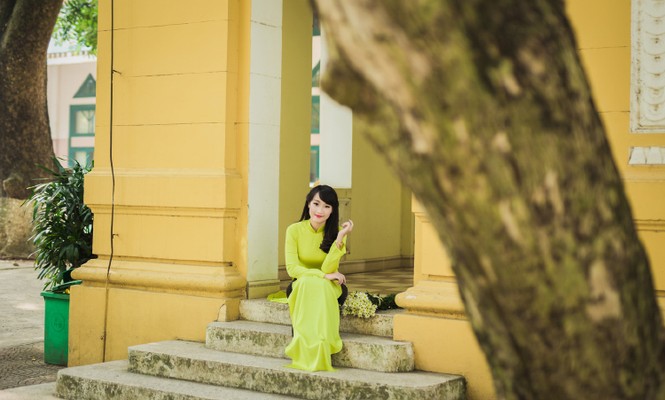 Hoa khôi Hà Nội thơ mộng bên trường xưa - ảnh 8