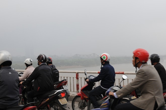 Hà Nội huyền ảo trong sương sớm - ảnh 2