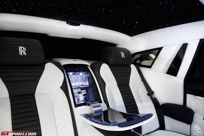 Rolls-Royce Phantom màu tím độc đáo - ảnh 8
